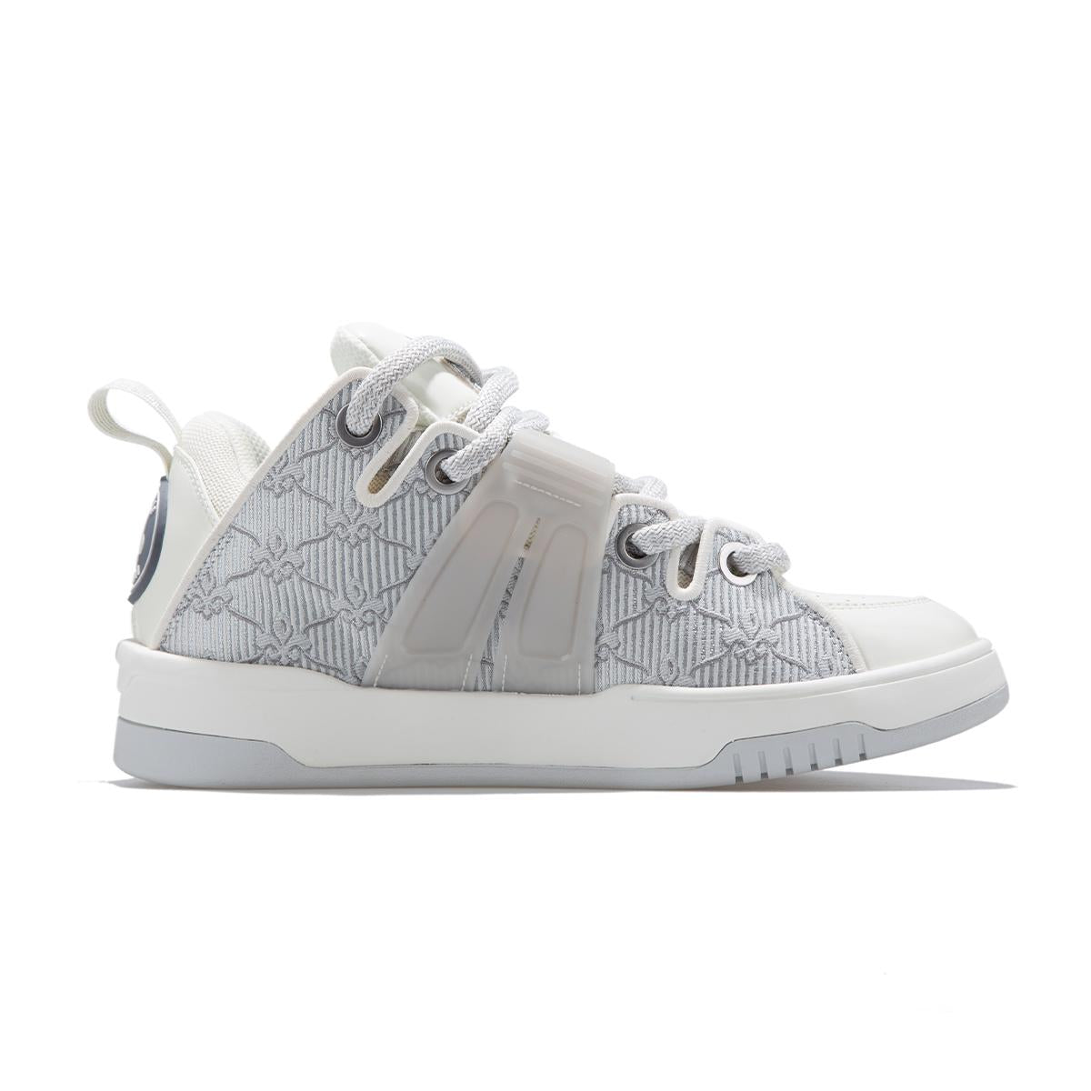 09157-113-M | PALLABLAST JAC TD | WHITE/SILVERY