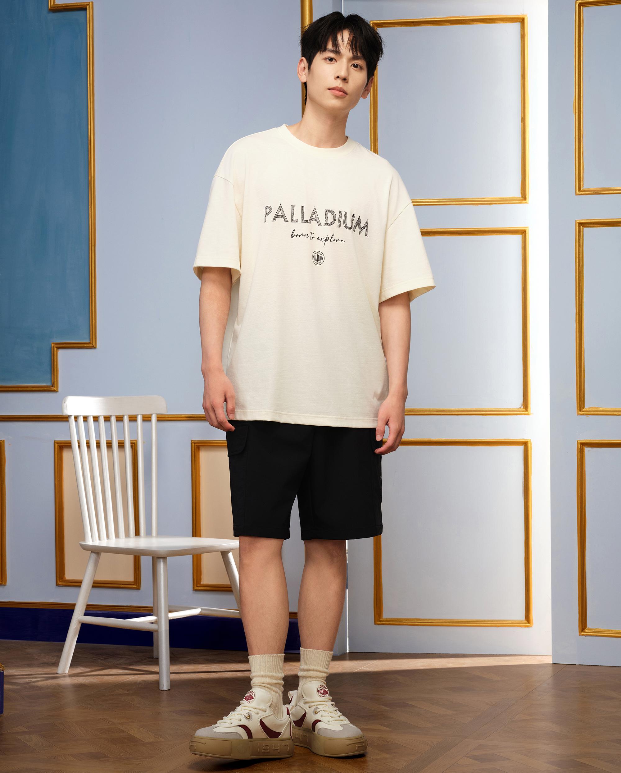 1010464-232 | MEN'S LOGO LOOSE FIT MAPLE LEAF PRINTED T-SHIRT | VANILLA ICE