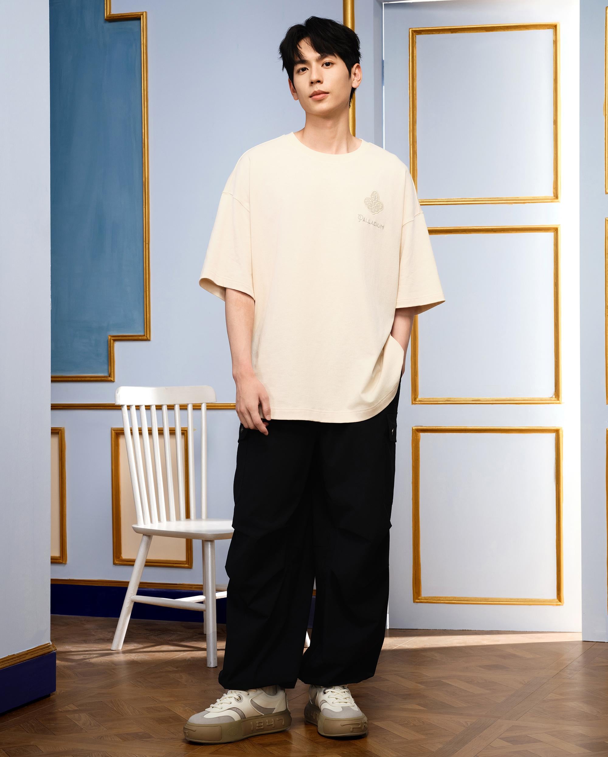 1010466-032 | MEN'S PALLADIUM LOGO CARGO WIDE-LEG PANTS | TAP SHOE