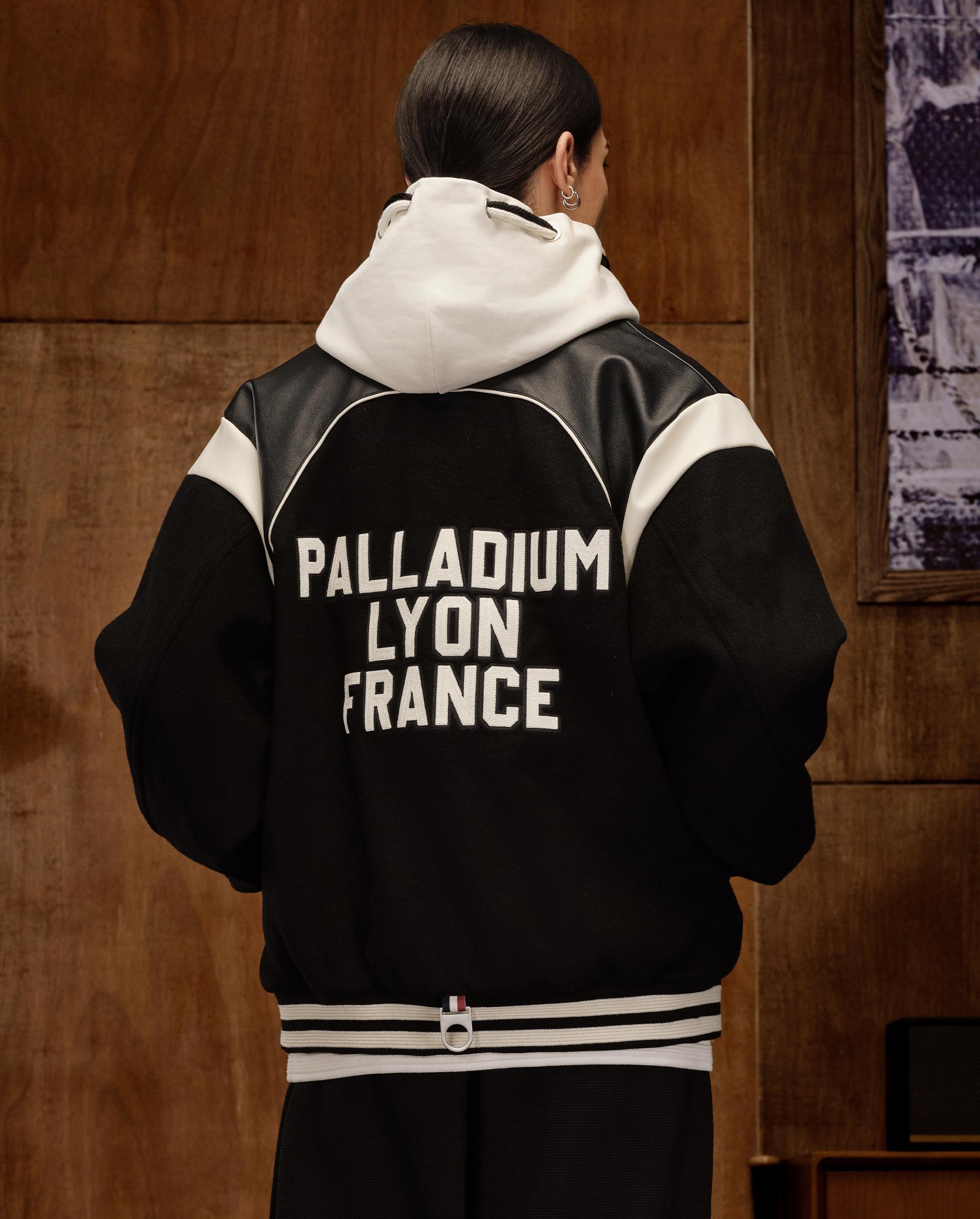 1010593 032 MEN S PALLADIUM LOGO COLOR BLOCKS VARSITY JACKET TAP SHOE