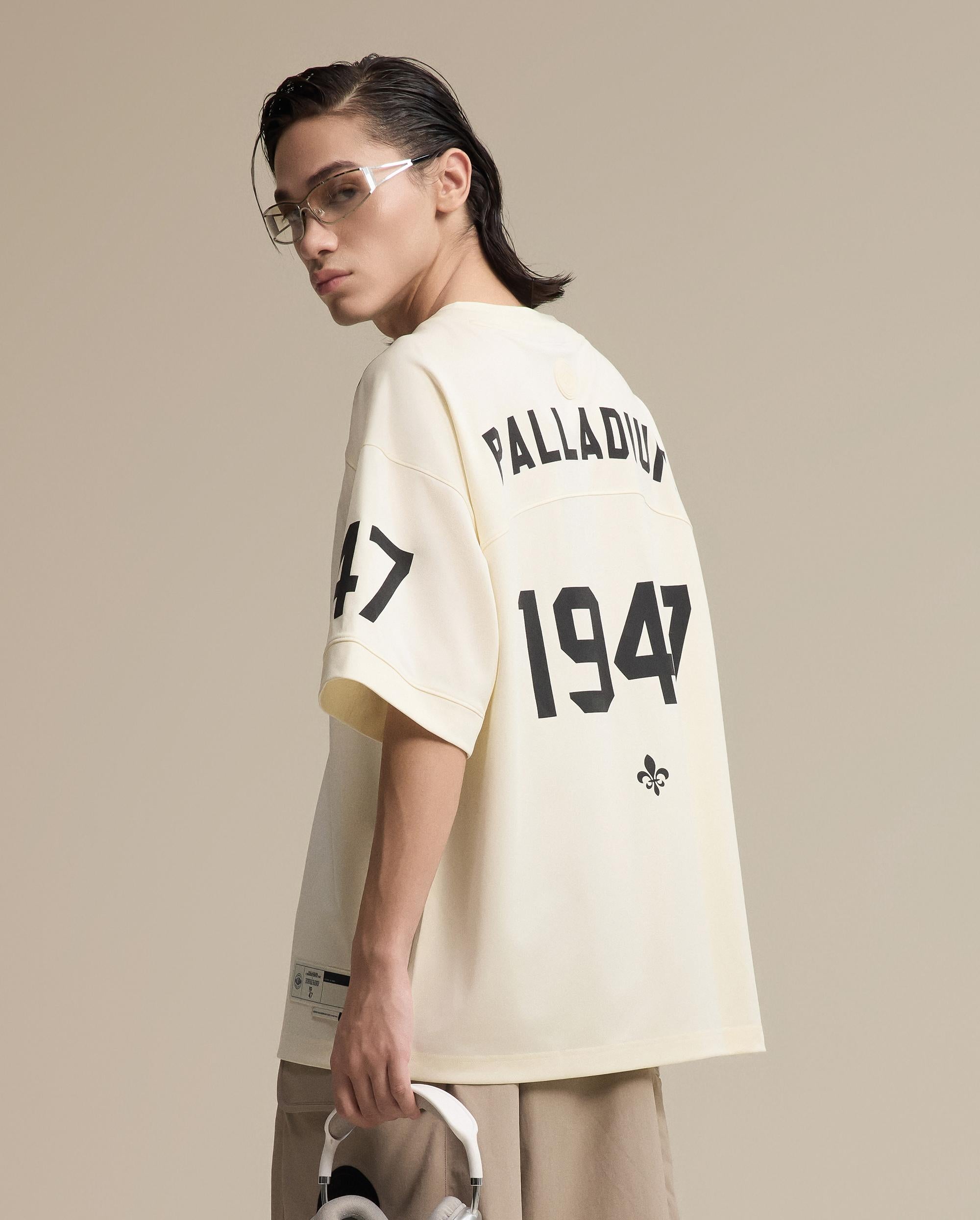 1011296-262 | MEN'S LOGO VINTAGE LOOSE FIT T-SHIRT | MARSHMALLOW