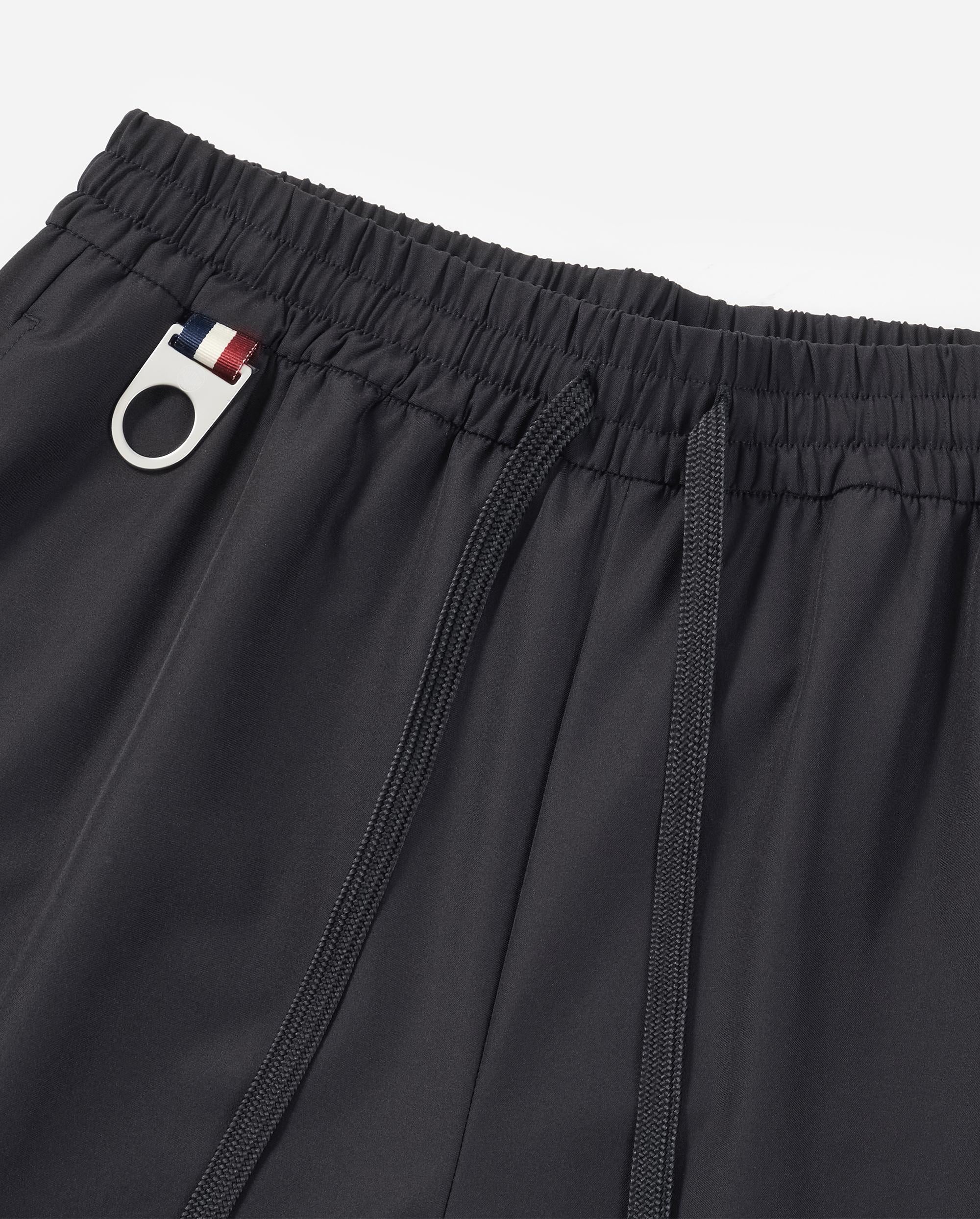 1011300-032 | MEN'S PALLADIUM LOGO JOGGER PANTS | TAP SHOE