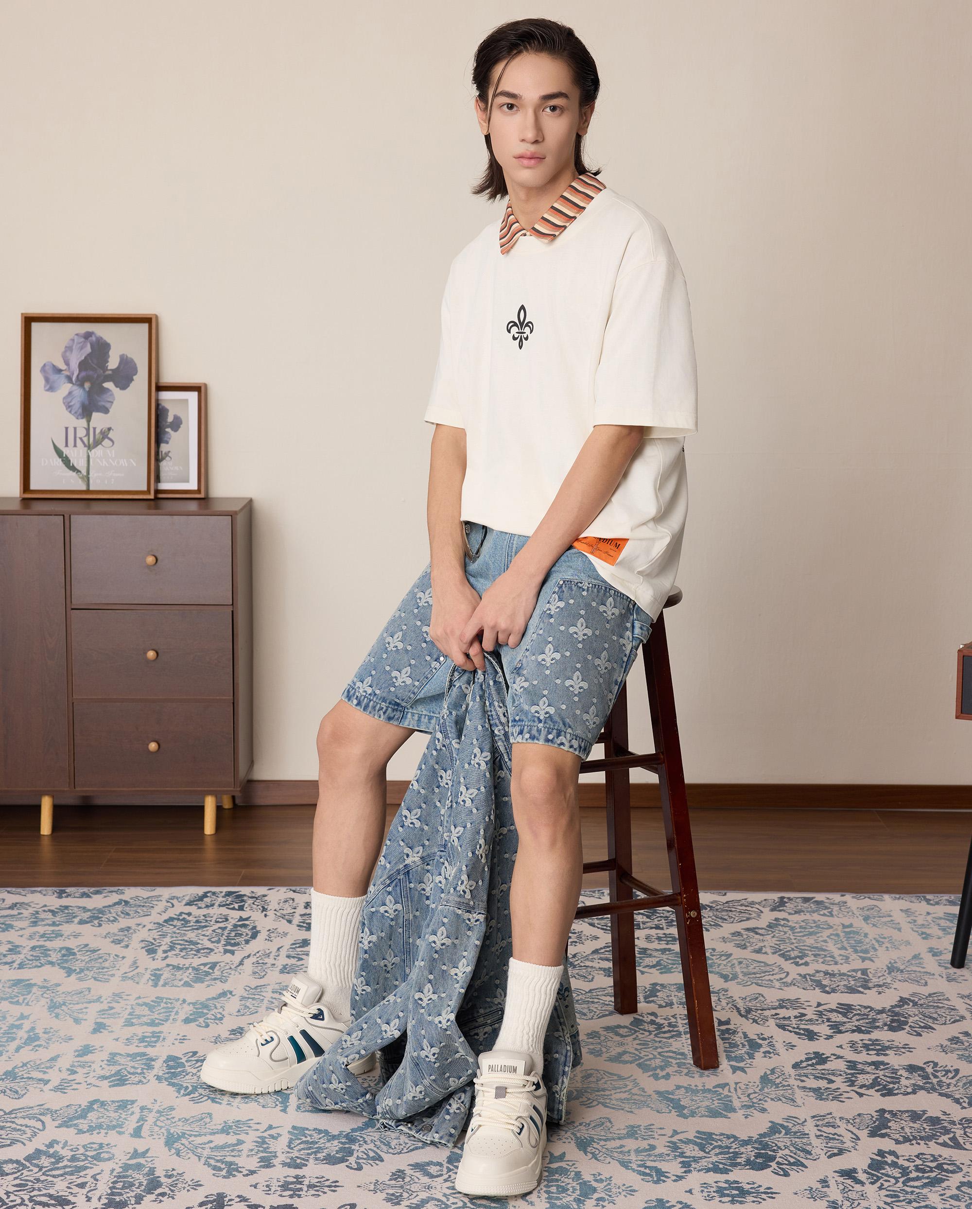 1011317-262 | MEN'S IRIS LOGO LOOSE FIT COTTON T-SHIRT | MARSHMALLOW