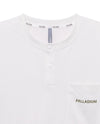 1011533-106 | MEN'S LOGO HENLEY COLLAR POCKET T-SHIRT | GREY WHITE