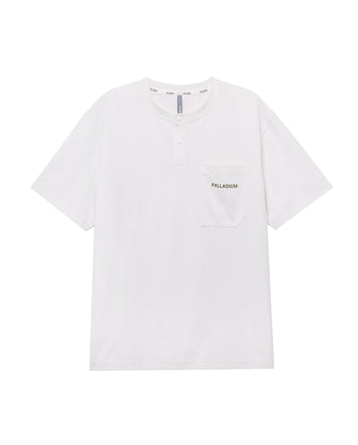 1011533-106 | MEN'S LOGO HENLEY COLLAR POCKET T-SHIRT | GREY WHITE