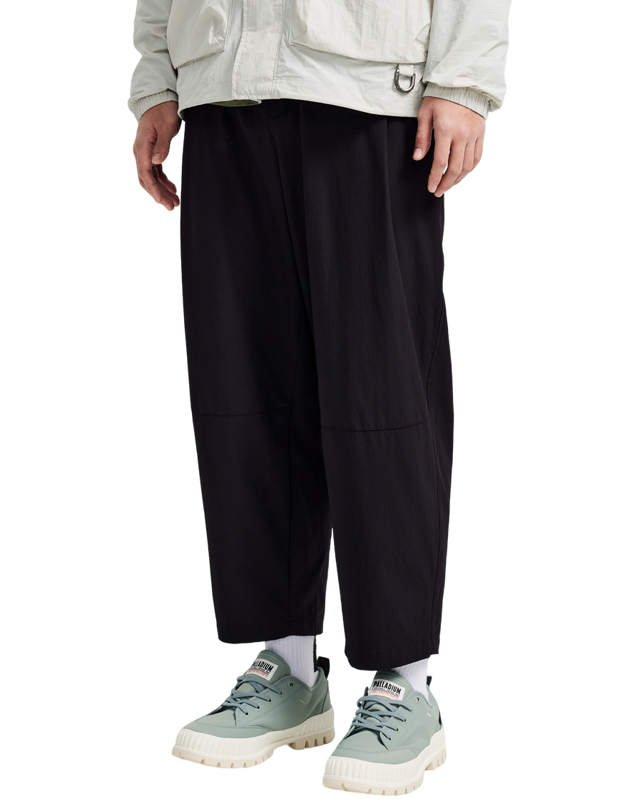 1011534-008 | MEN'S BARREL LEG PANTS | BLACK