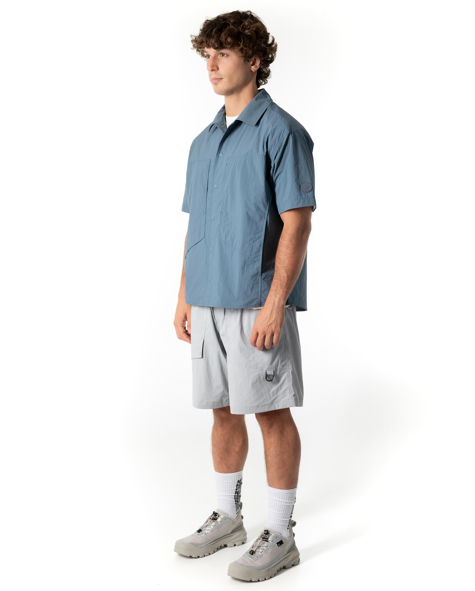 1011728-441 | MEN'S SHORT SLEEVES SHIRT | DUSTED BLUE