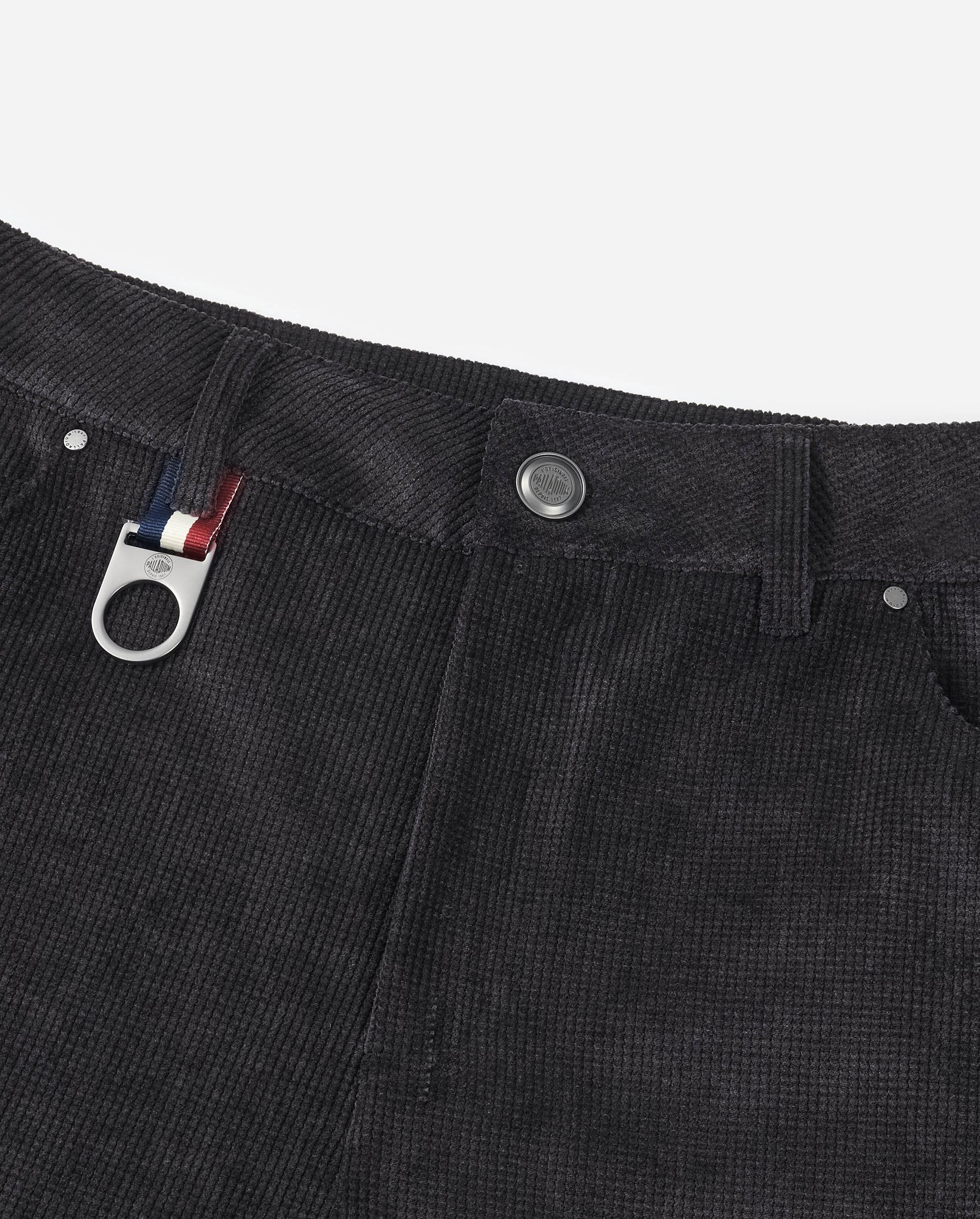 1011879-032 | MEN'S WAFFLED CARGO PANTS | TAP SHOE