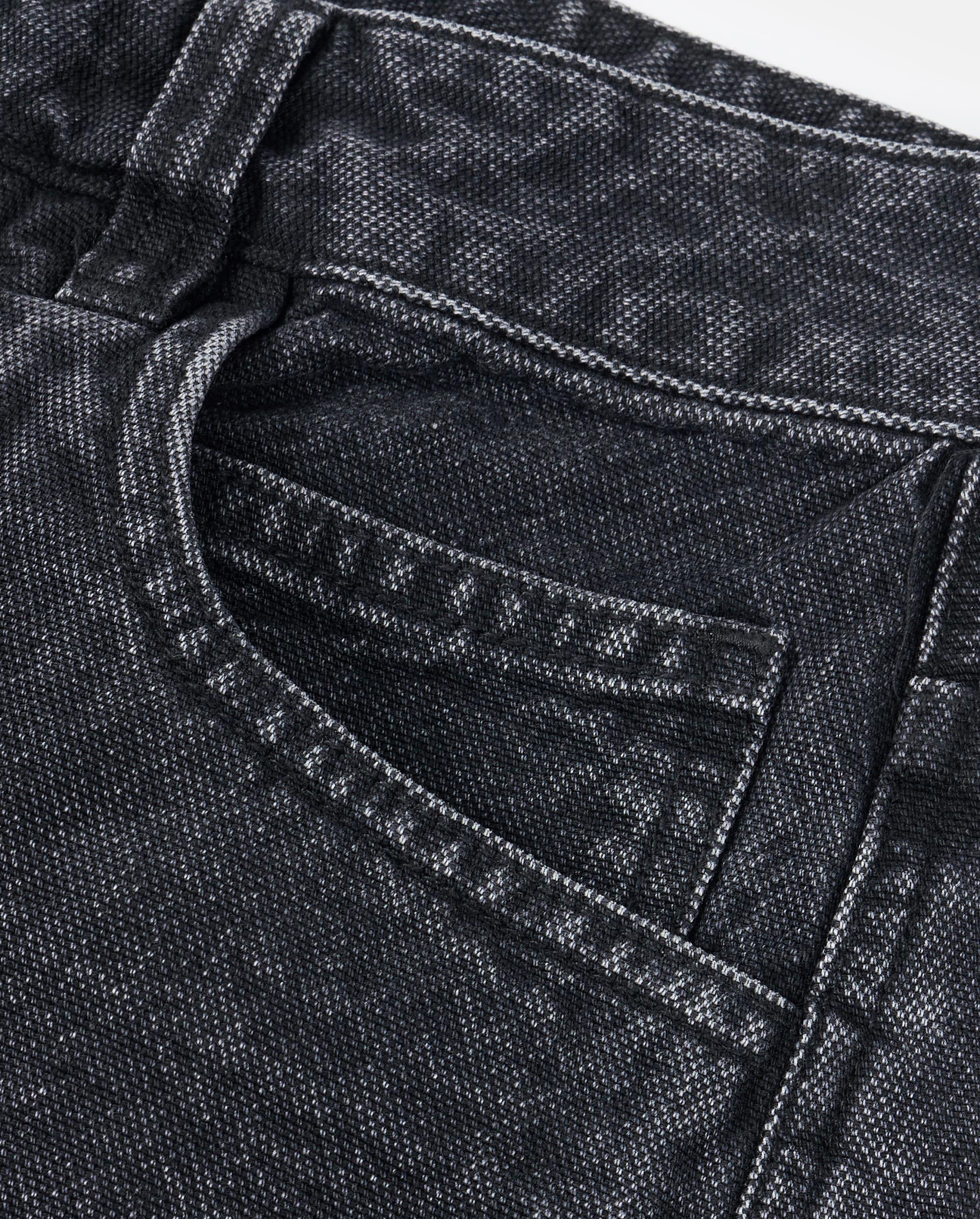 1012783-032 | MEN'S CNY HORSE THEME LOOSE FIT JEANS | TAP SHOE