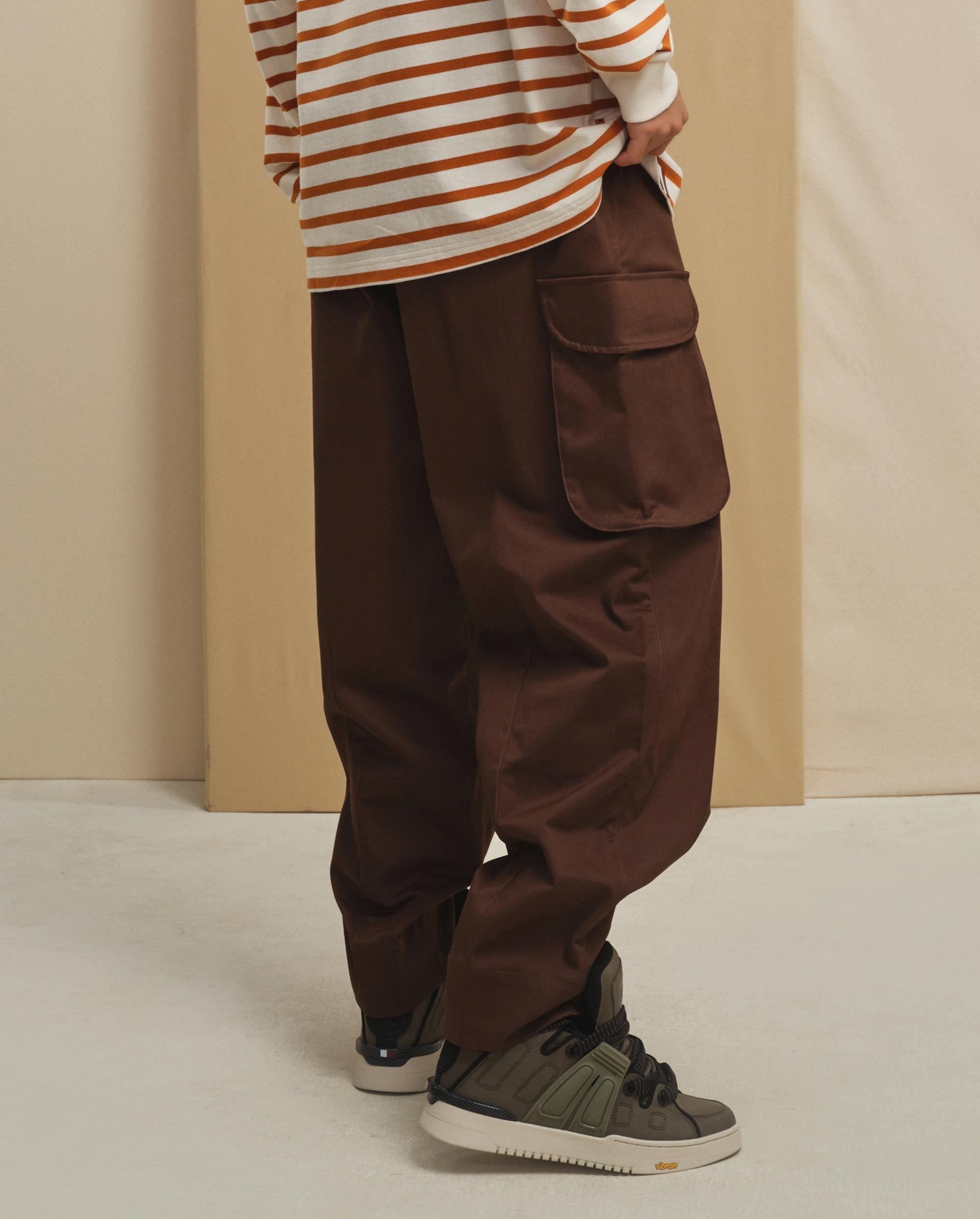 107759-298 | MEN'S PALLADIUM LOGO PANTS | COCOA