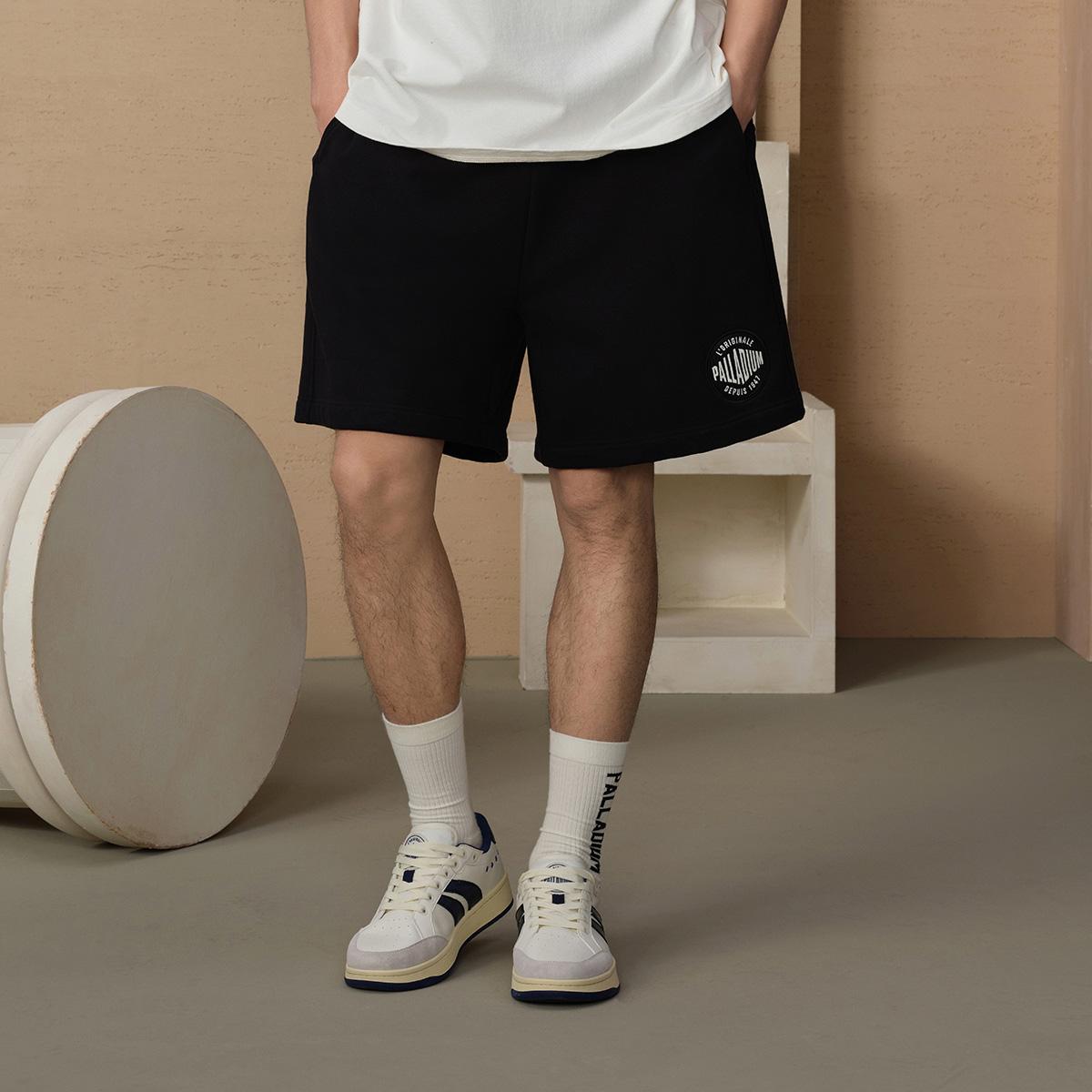 109689-032 | MEN'S VINTAGE PALLADIUM LOGO LOOSE FIT SHORTS | TAP SHOE