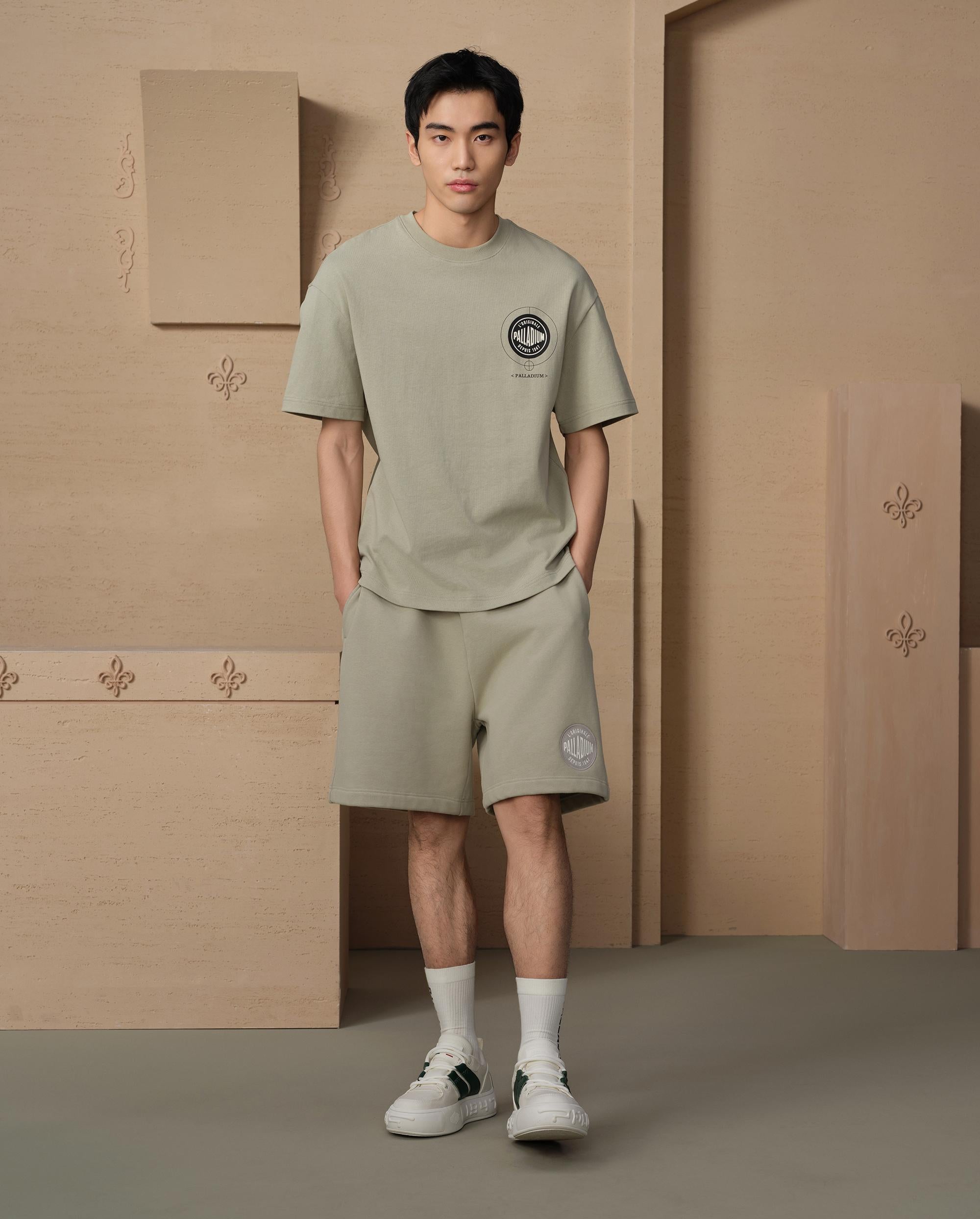 109689-354 | MEN'S VINTAGE PALLADIUM LOGO LOOSE FIT SHORTS | SEAGRASS