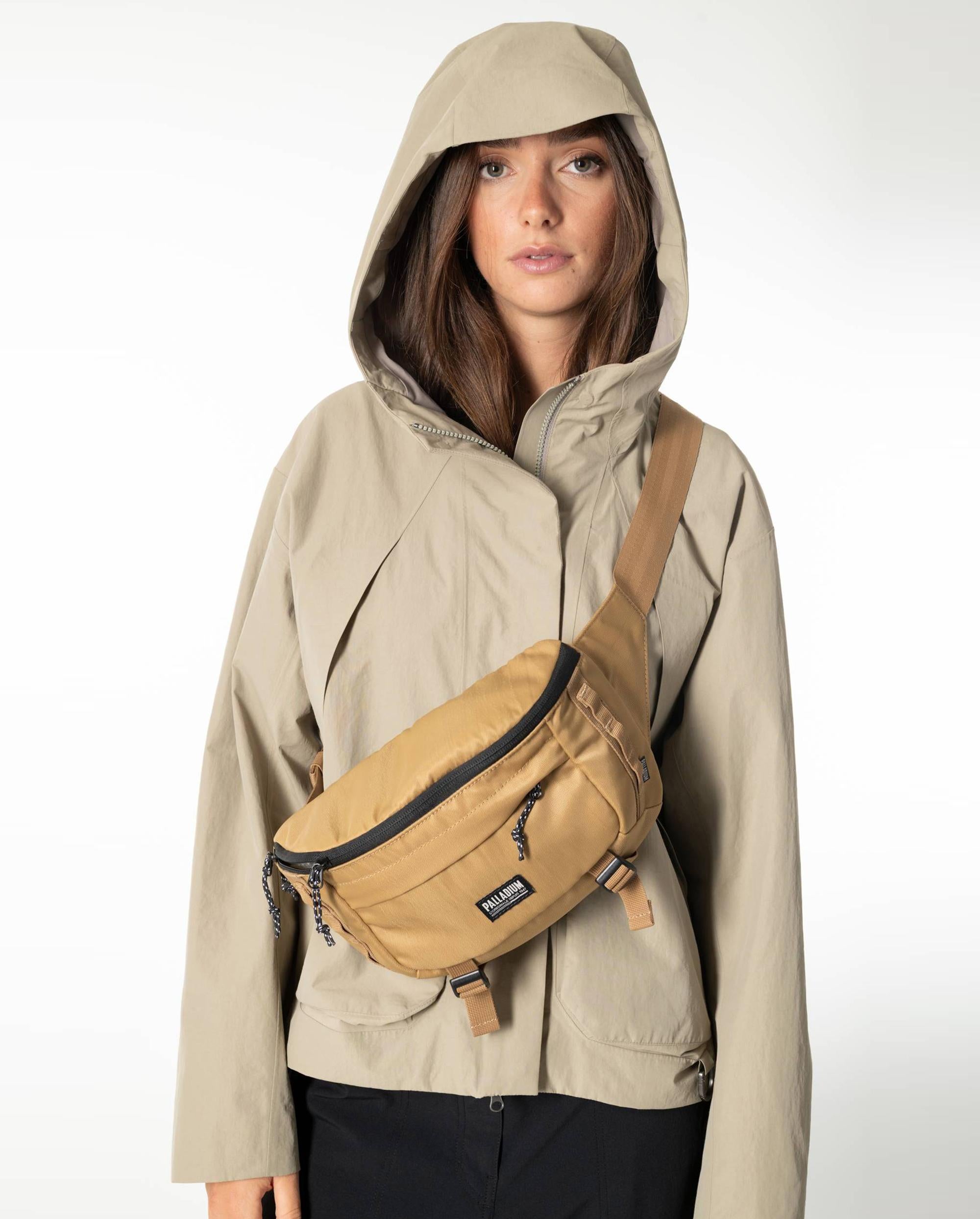1911714-257 | WOMEN'S WATER REPELLENT WINDBREAKER HOODED JACKET | WARM SAND