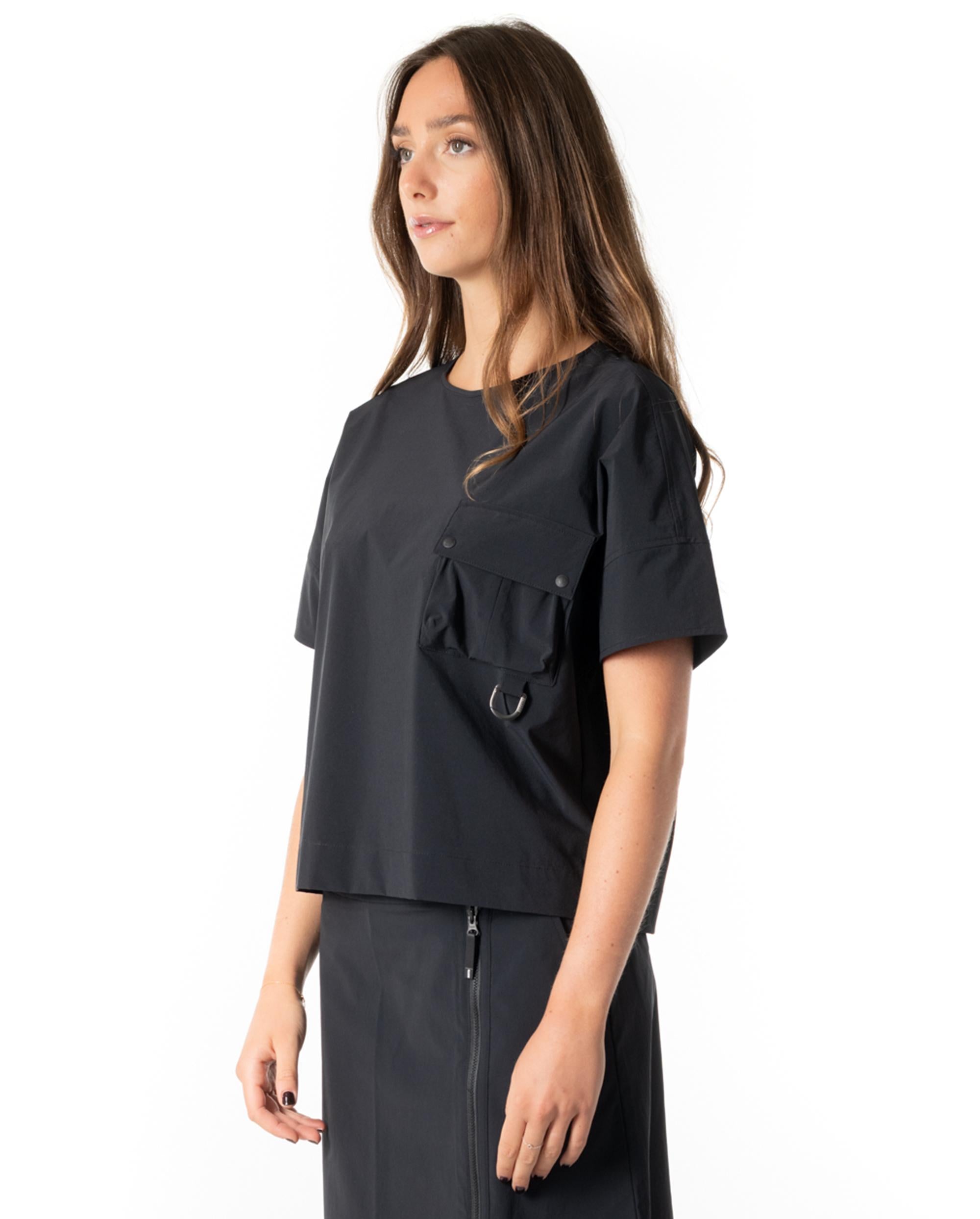 1911719-008 | WOMEN'S POCKET T-SHIRT | BLACK