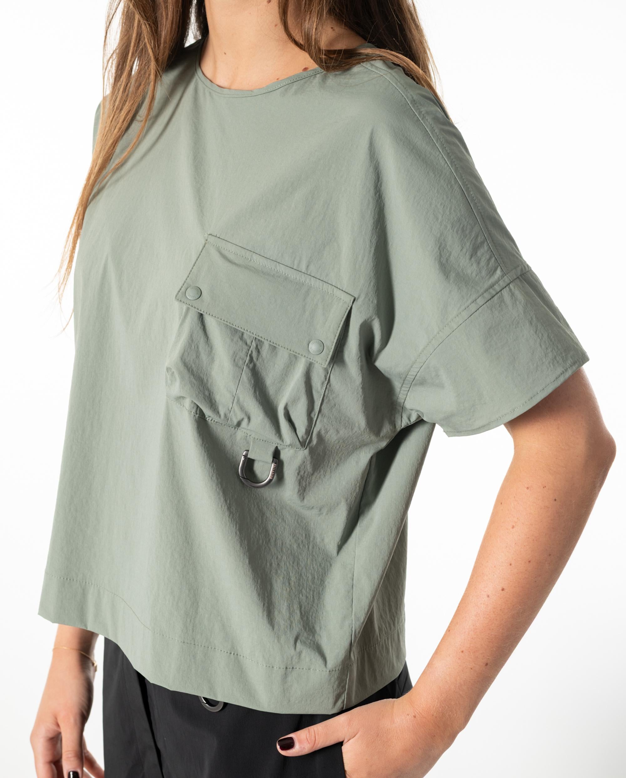 1911719-315 | WOMEN'S POCKET T-SHIRT | SAGE GREEN