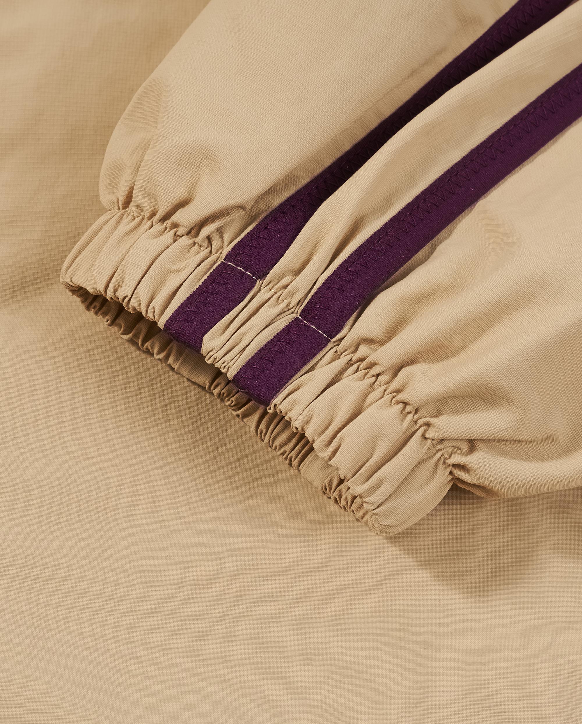 1911943-158 | WOMEN'S IRIS LOGO SIDE STRIPES LOOSE FIT JACKET | MILK TEA