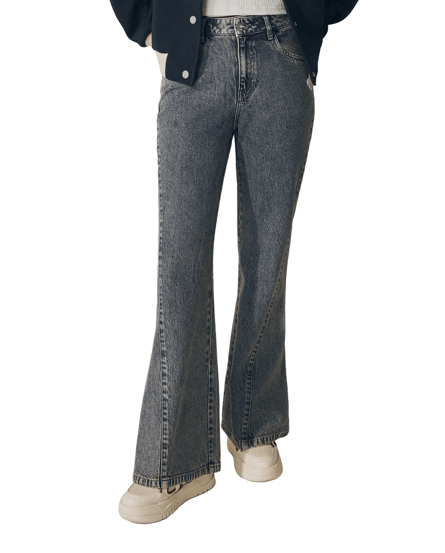 1911957-452 | WOMEN'S IRIS LOGO WIDED-LEG LIGHT WASH JEANS | MATT GREY BLUE