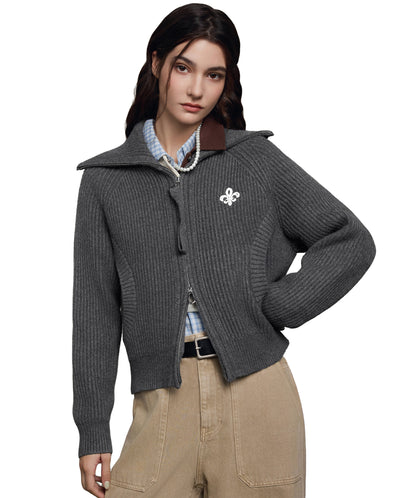 1911985-069 | WOMEN'S IRIS LOGO REVERSIBLE ZIP CARDIGAN