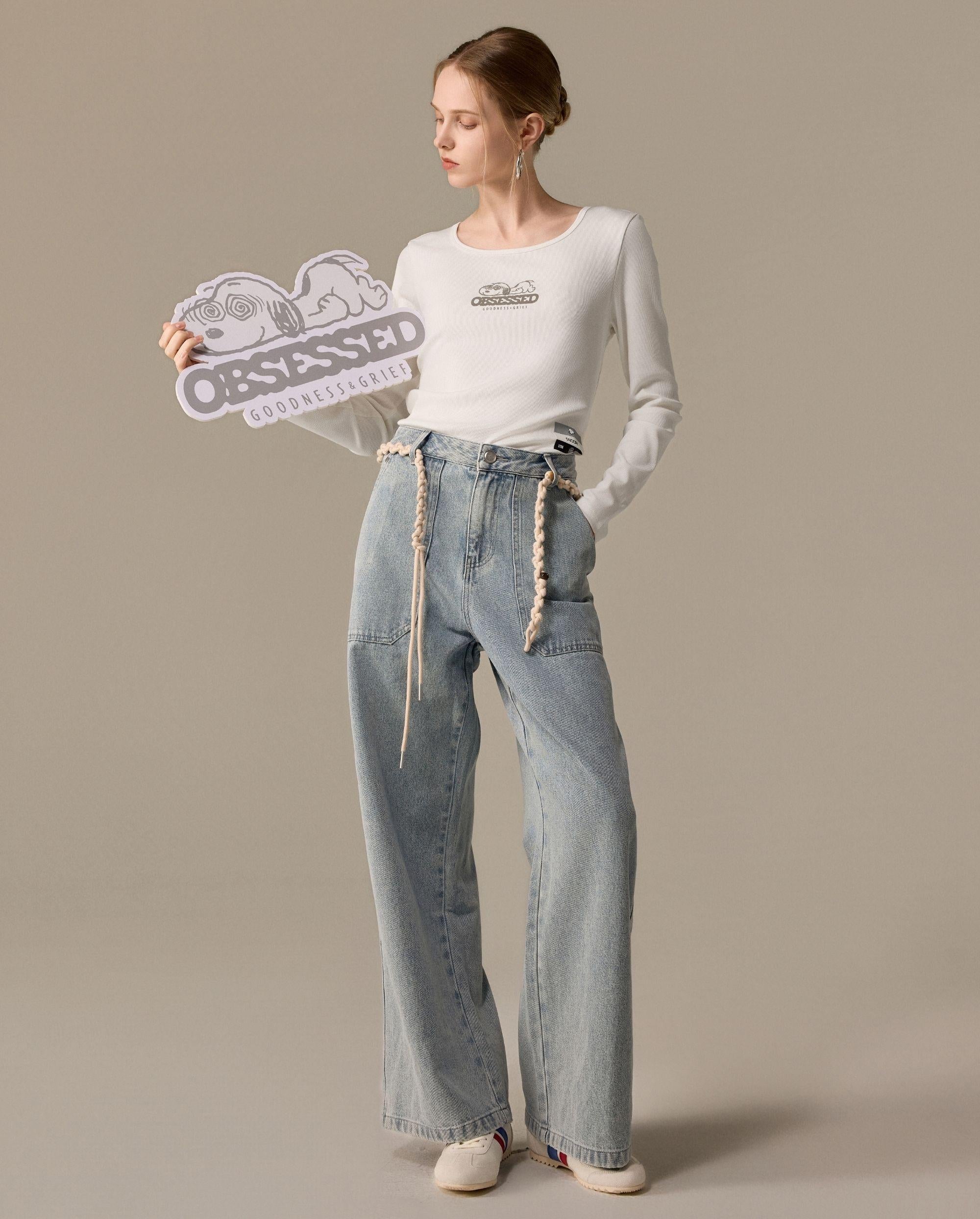 1912586-262 | PALLADIUM X SNOOPY WOMEN'S LOGO SLIM-FIT T-SHIRT | MARSHMALLOW