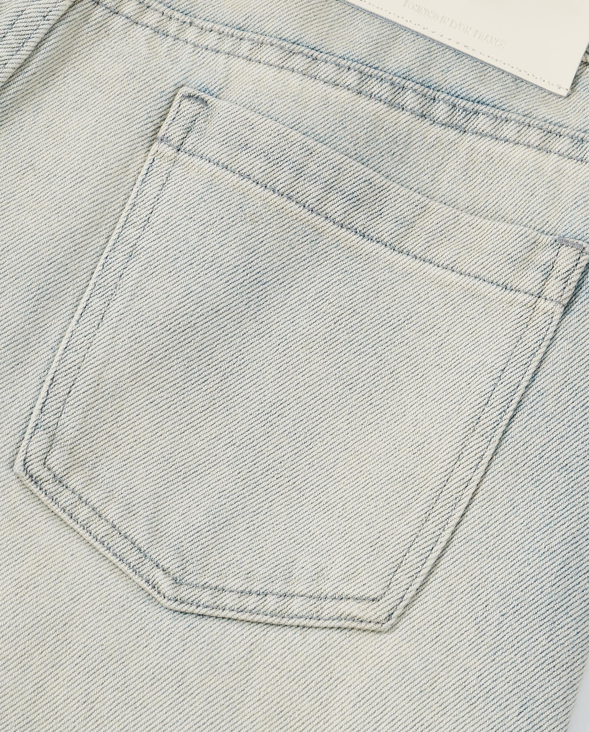 1912841-397 | WOMEN'S VINTAGE WASHED BARREL-LEG JEANS | MOUNTAIN SPRING