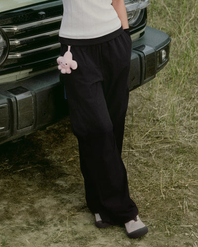 1913026-032 | WOMEN'S IRIS LOGO LOOSE FIT CARGO PANTS | TAP SHOE