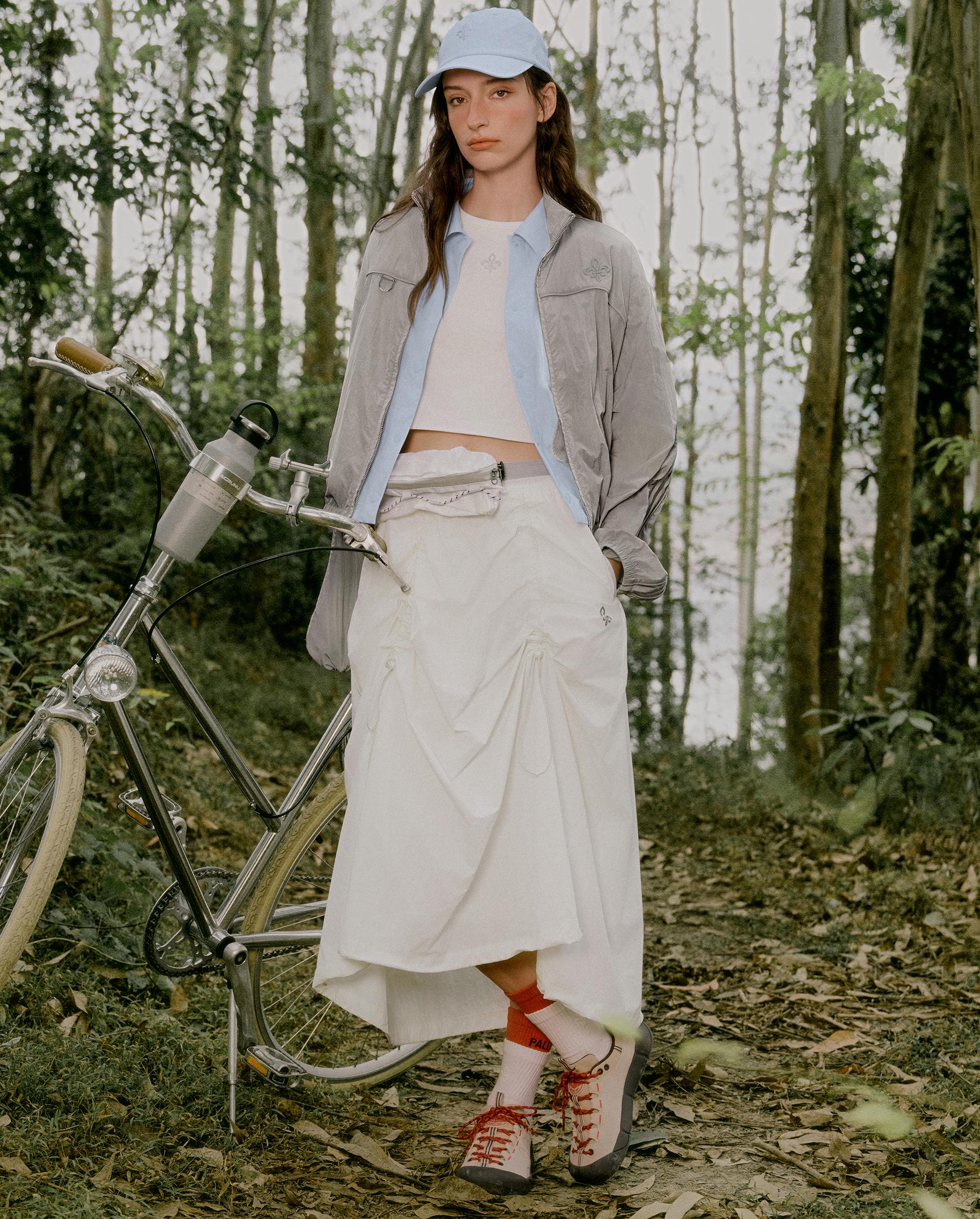 1913047-262 | WOMEN'S IRIS LOGO MIDI SKIRT | MARSHMALLOW