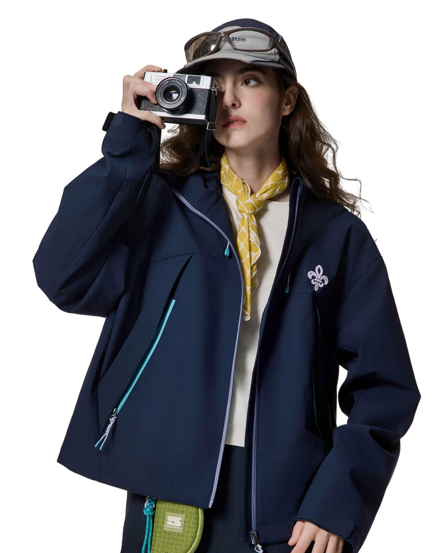 1913557-467 | WOMEN'S LOOSE FIT WATER REPELLENT WINDPROOF JACKET | SKY CAPTAIN