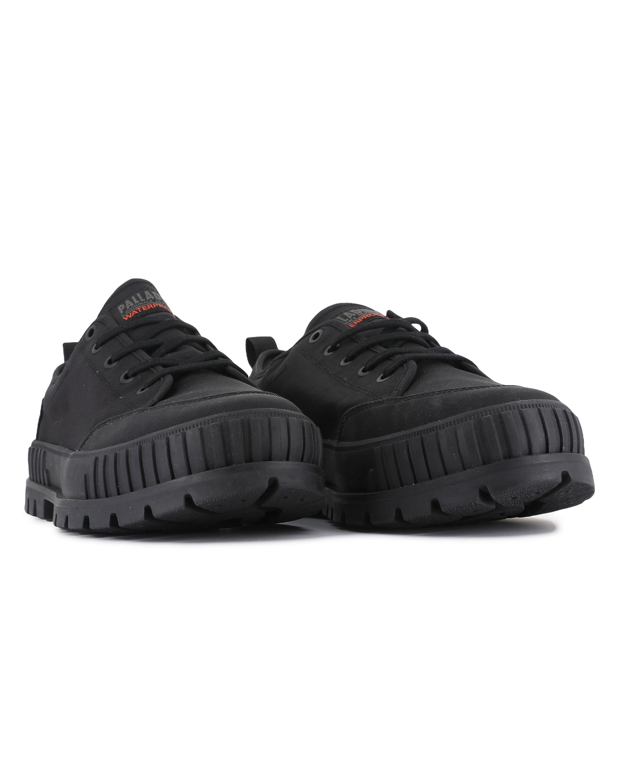 74408-001-M | UNISEX PALLASHOCK LO OG WP+ SNEAKERS | BLACK/BLACK