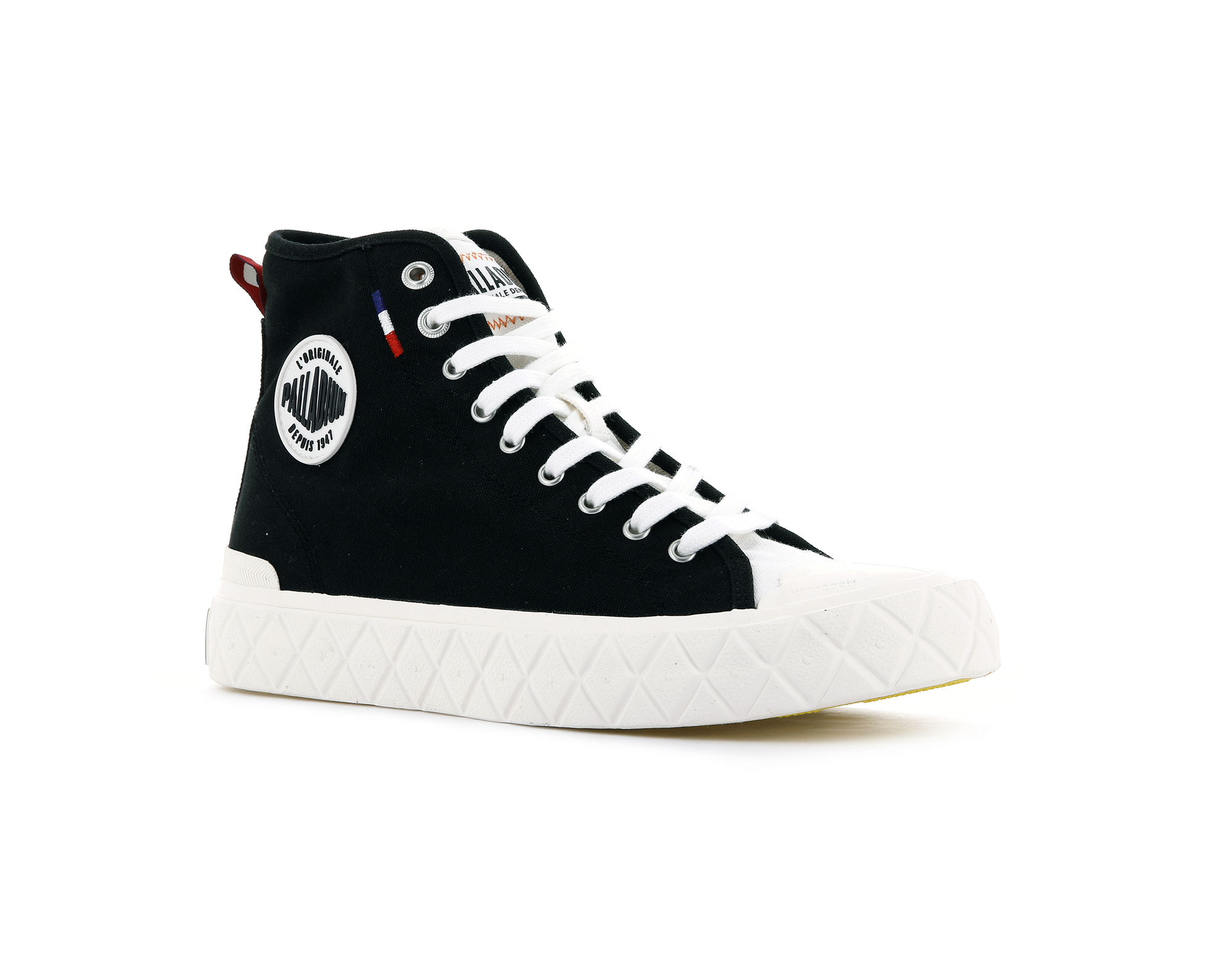 77015-030-M | PALLA ACE CANVAS MID | BLACK/MASHMALLLOW