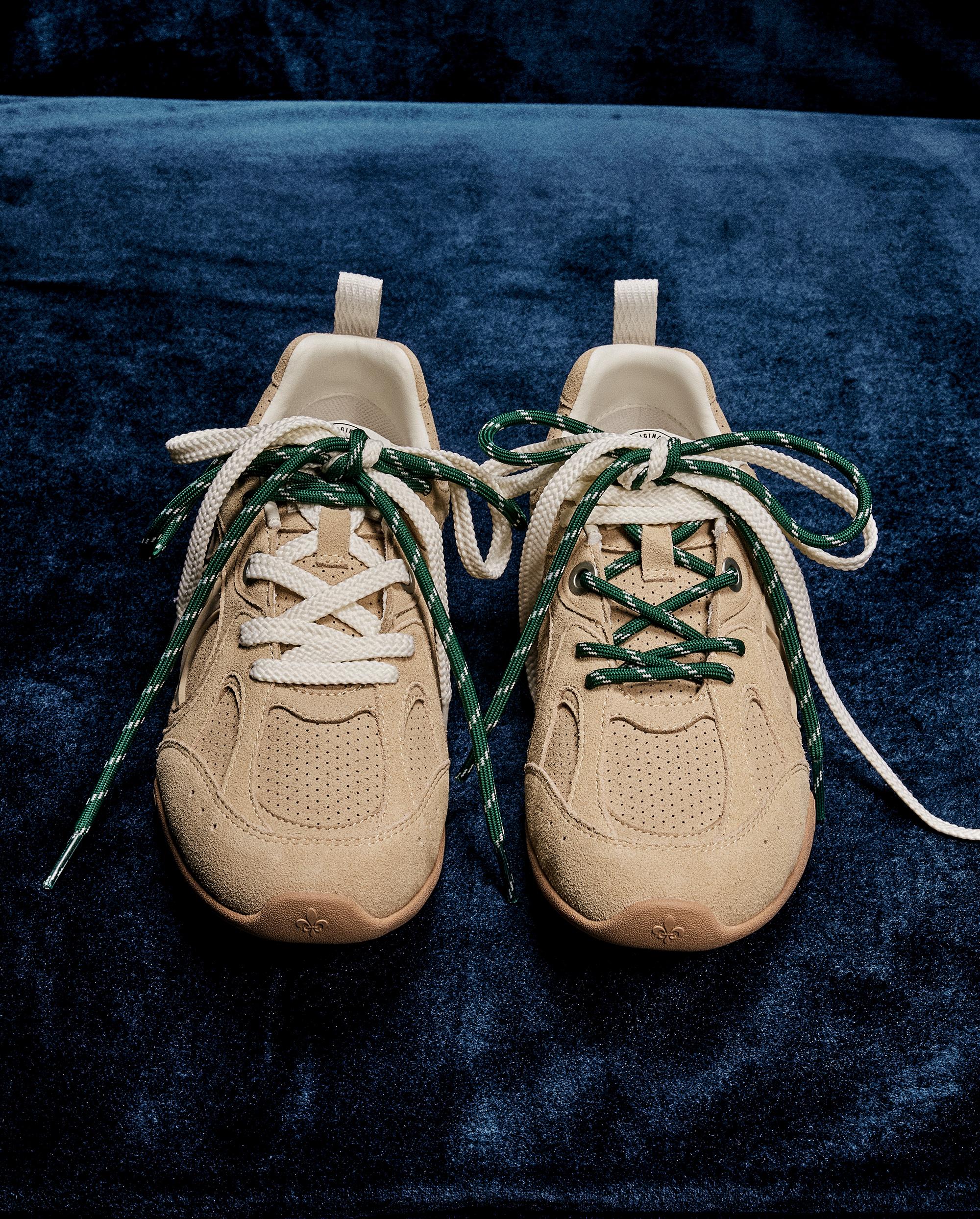 94912-204-M | WOMEN'S PALLARACE SNEAKERS | HK/BN