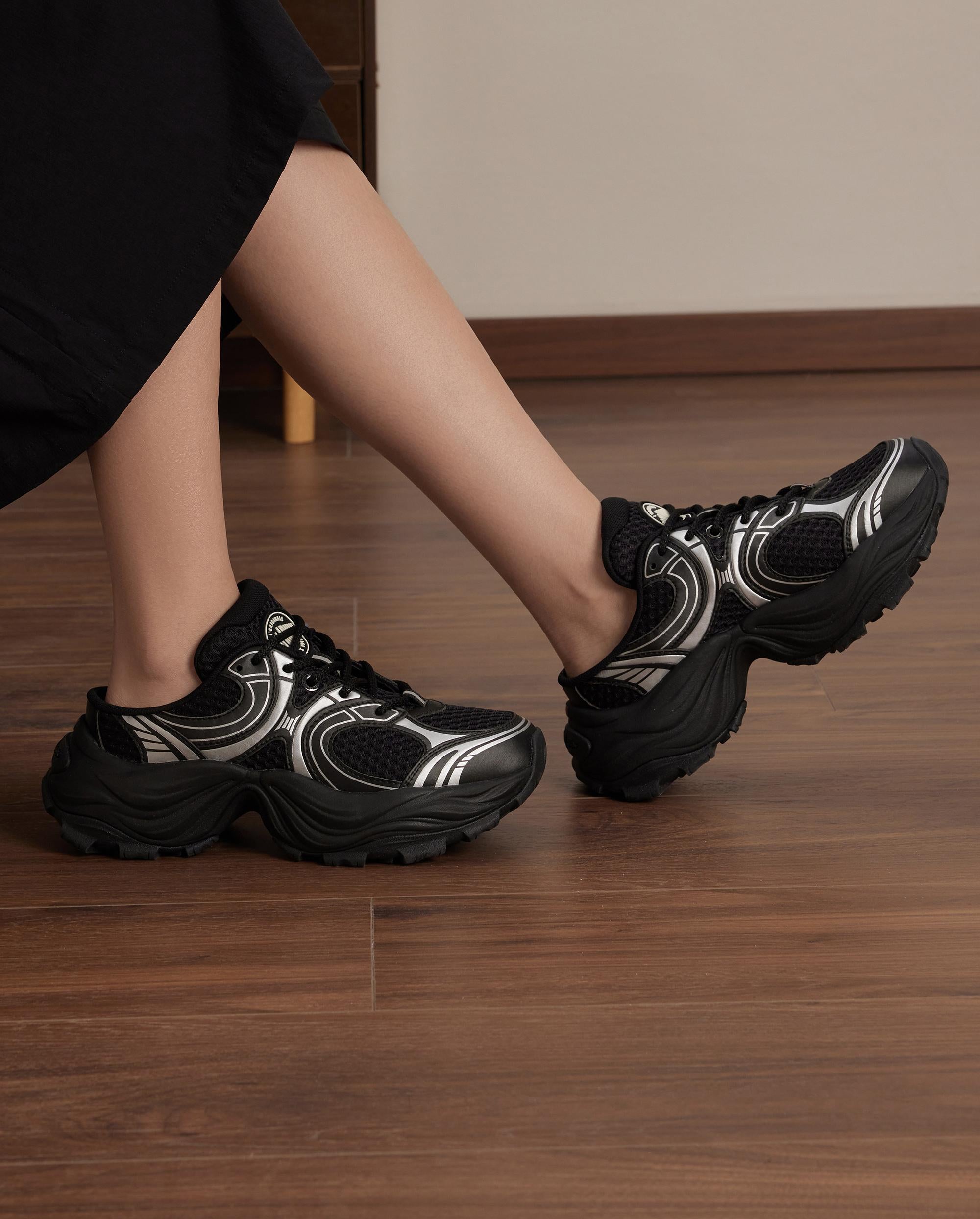 99406-001-M | WOMEN'S PALLABLOOM CK SLP SNEAKERS | BK/BK