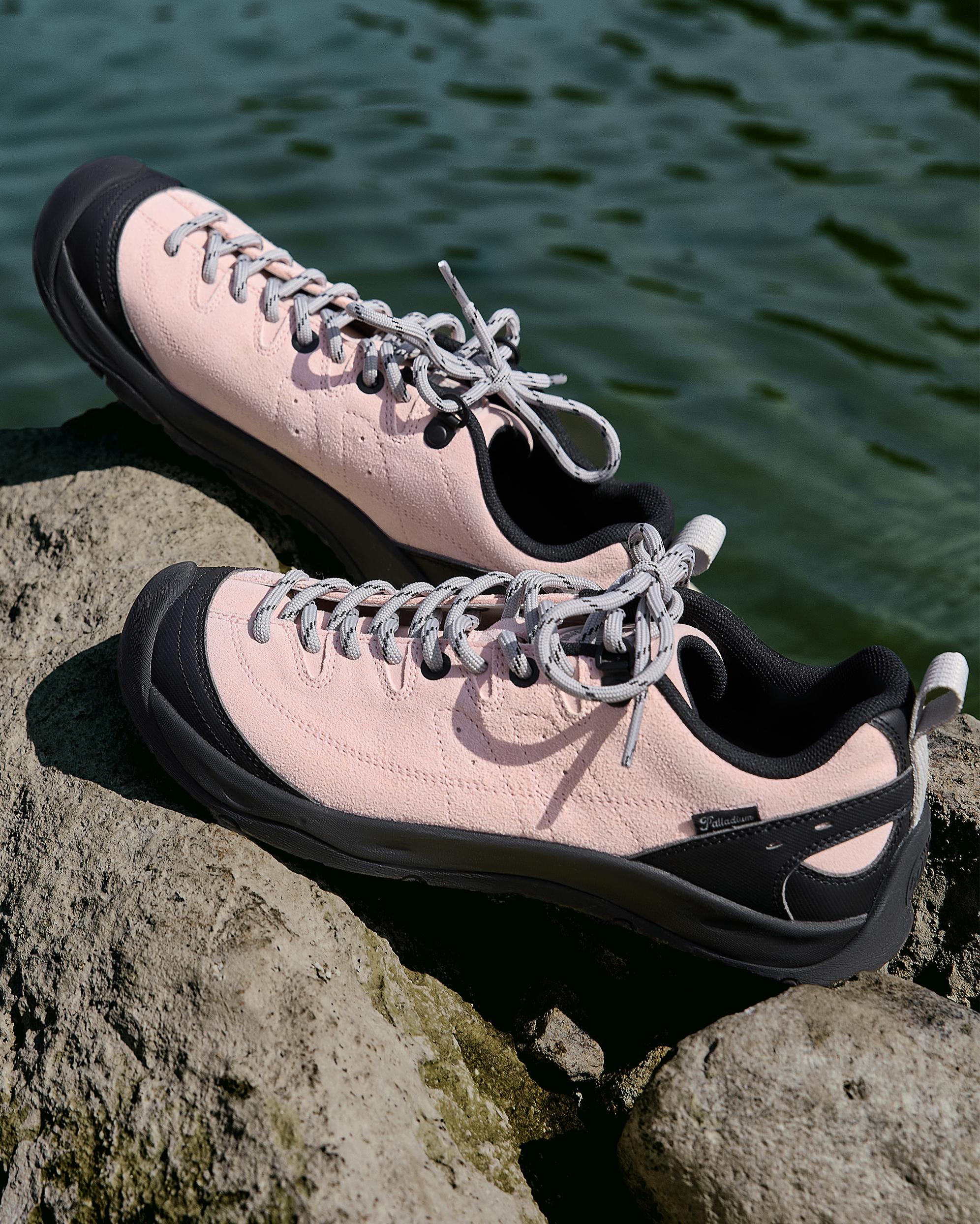 99638-669-M | WOMEN'S PALLAHIKE SNEAKERS | PK/BK