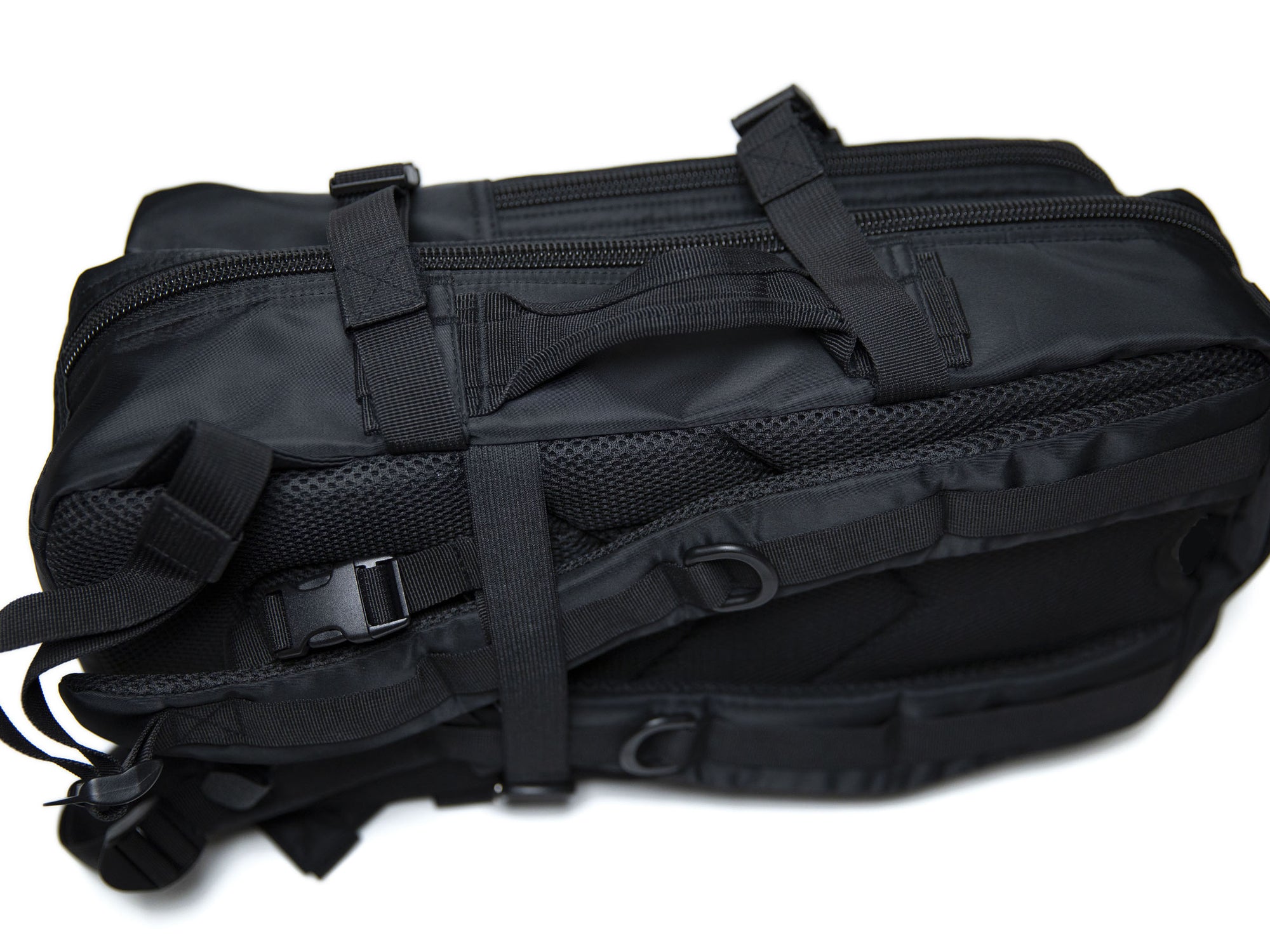 BG227-001 | BAROUDEUR NYLON 22L