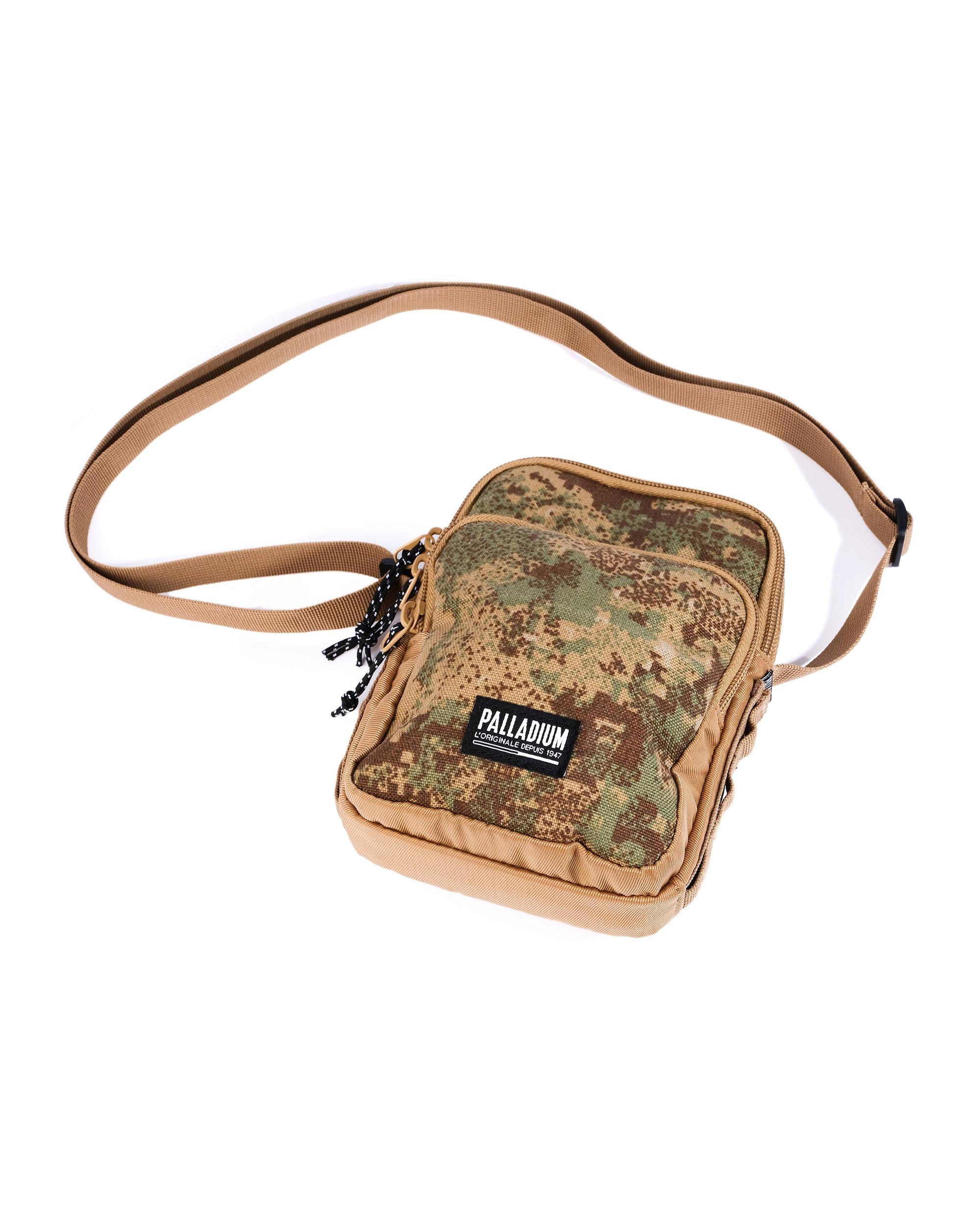 BG656-238 | PALLADIUM LOGO WATER REPELLENT CROSSBODY BAG | WOODLIN/CAMO
