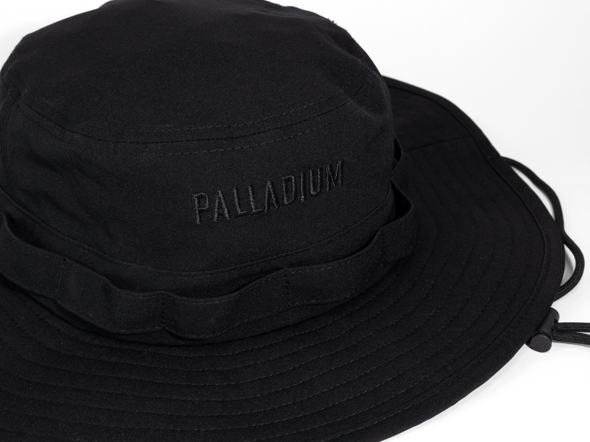 C3568-008 | U UA FIELD BUCKET